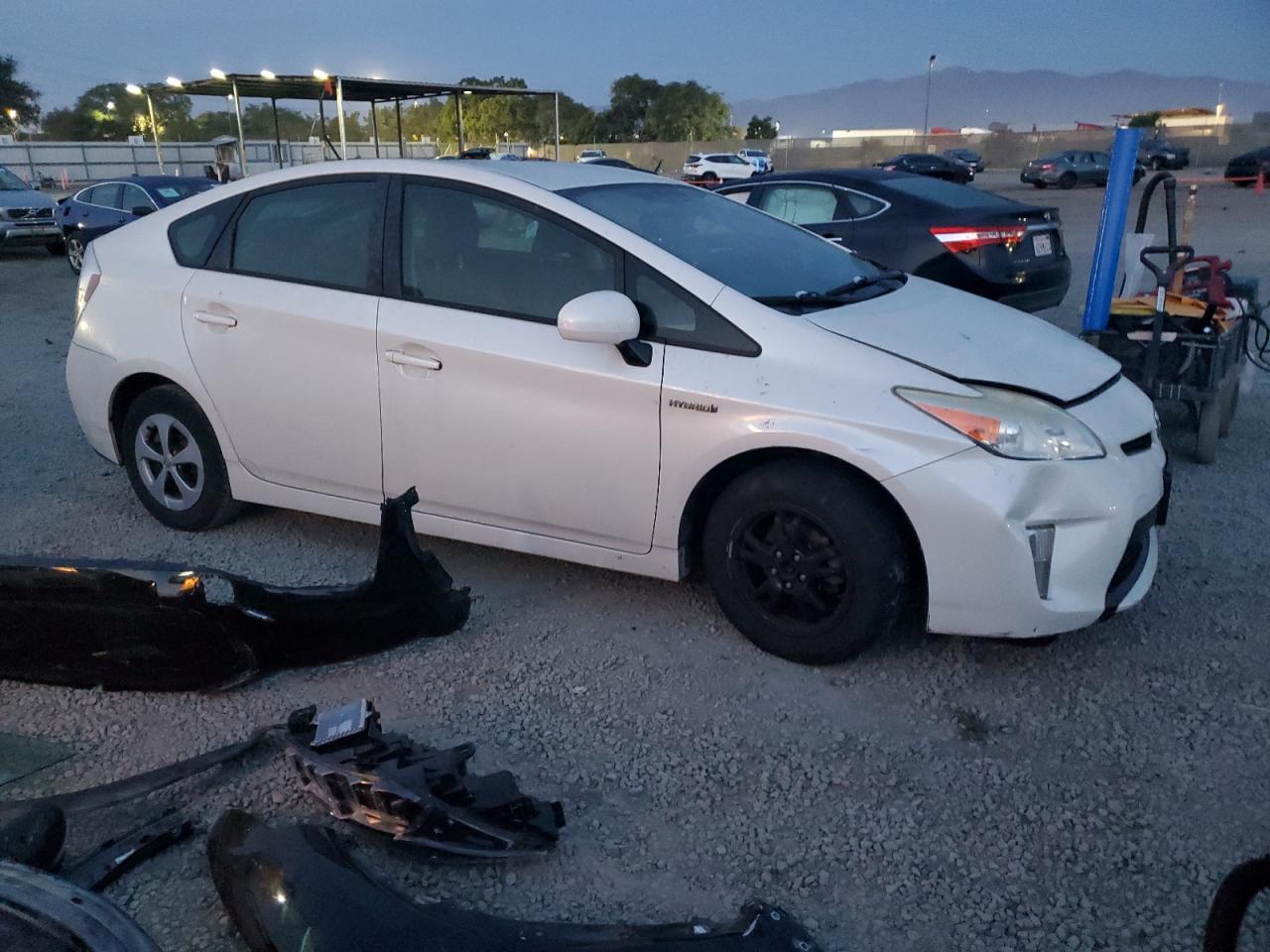 2015 Toyota Prius - Фото 4