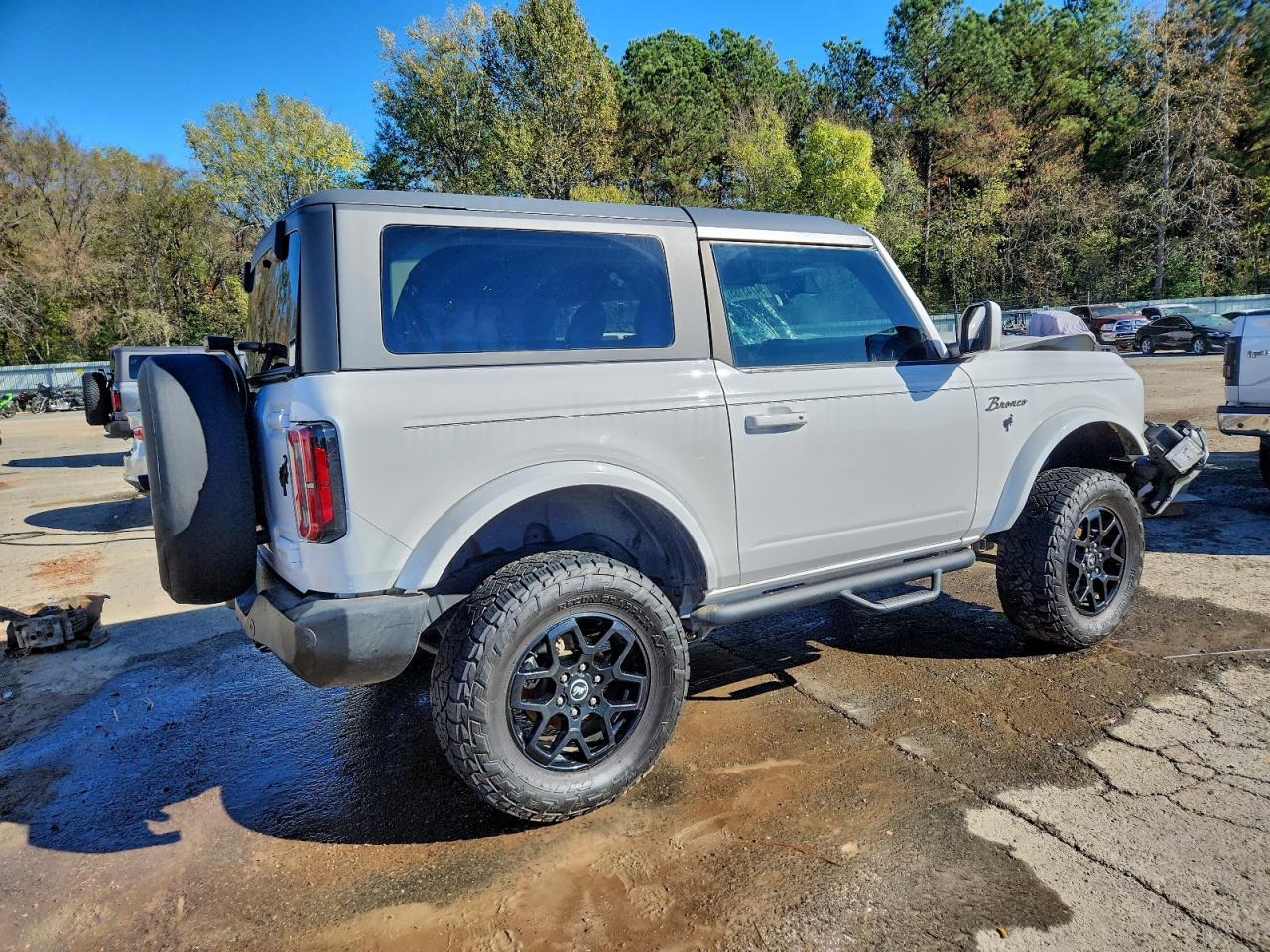 2021 Ford Bronco Base - Фото 3