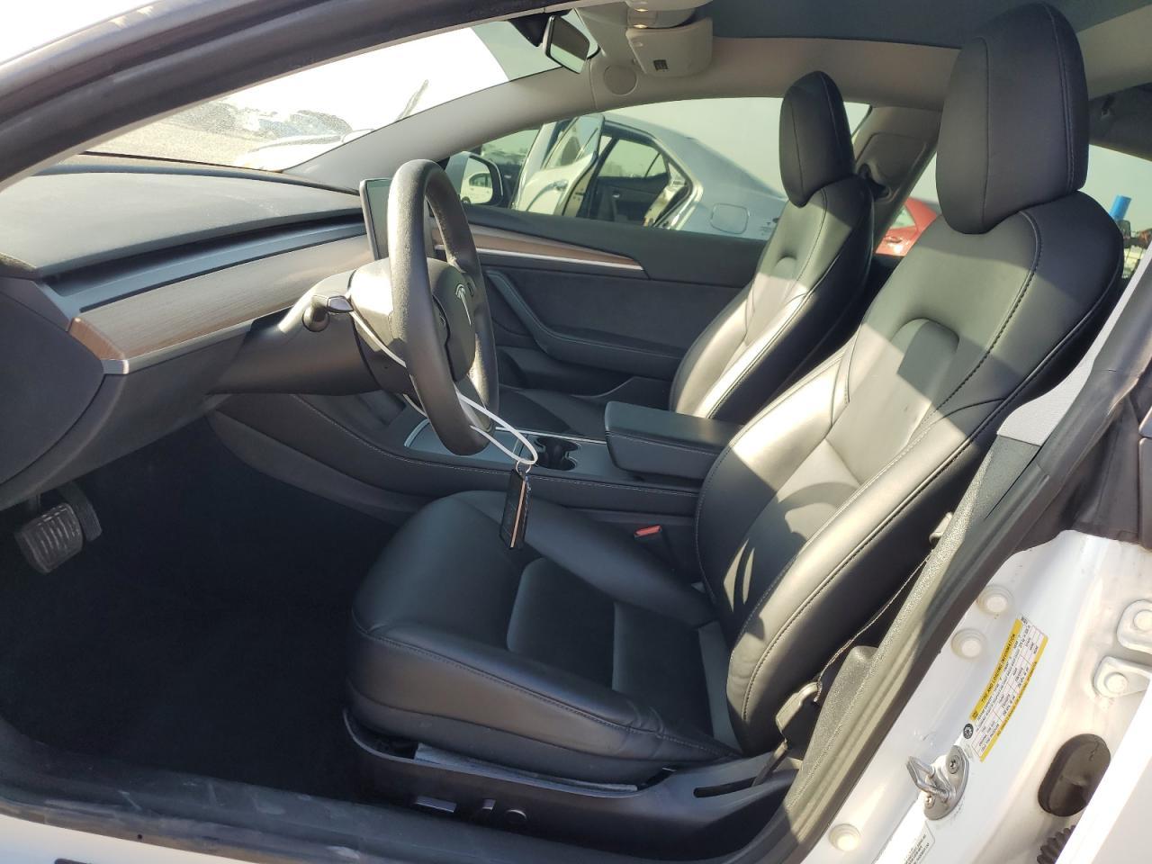 2021 Tesla Model 3 - Фото 7
