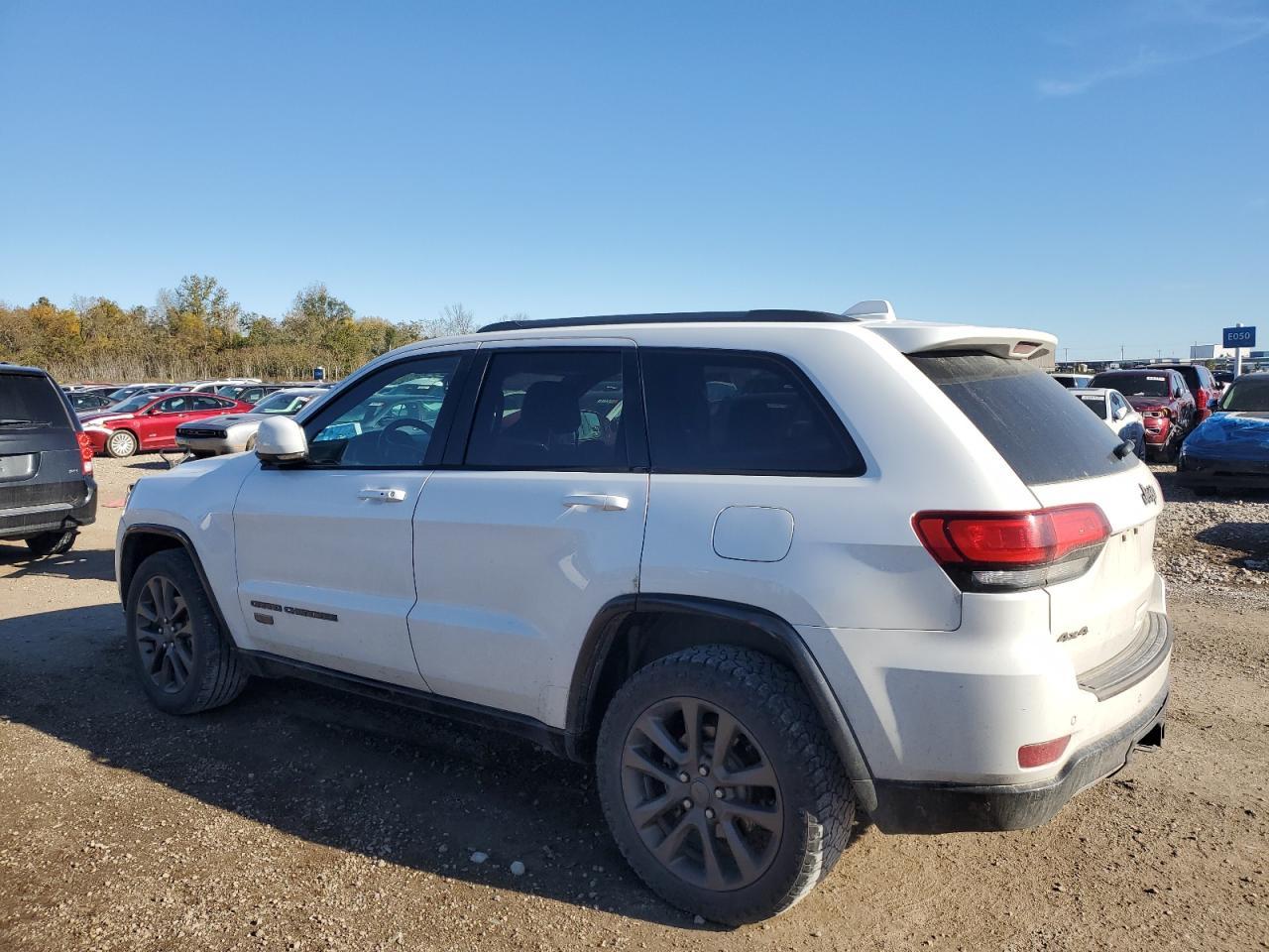 2016 Jeep Grand Cherokee Limited - Фото 2