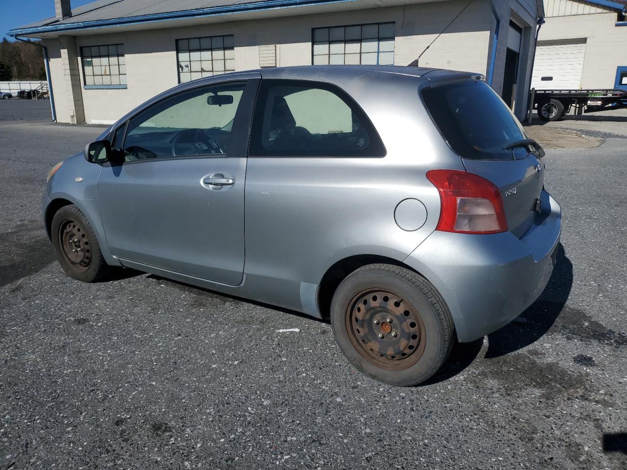 2007 Toyota Yaris - Фото 2