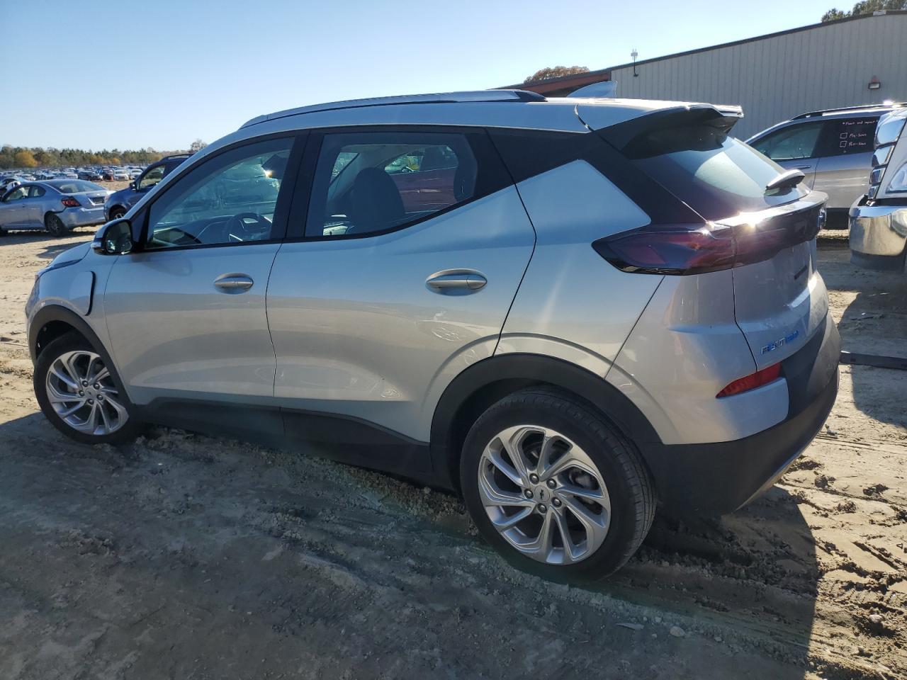 2023 Chevrolet Bolt Euv Lt - Image 2
