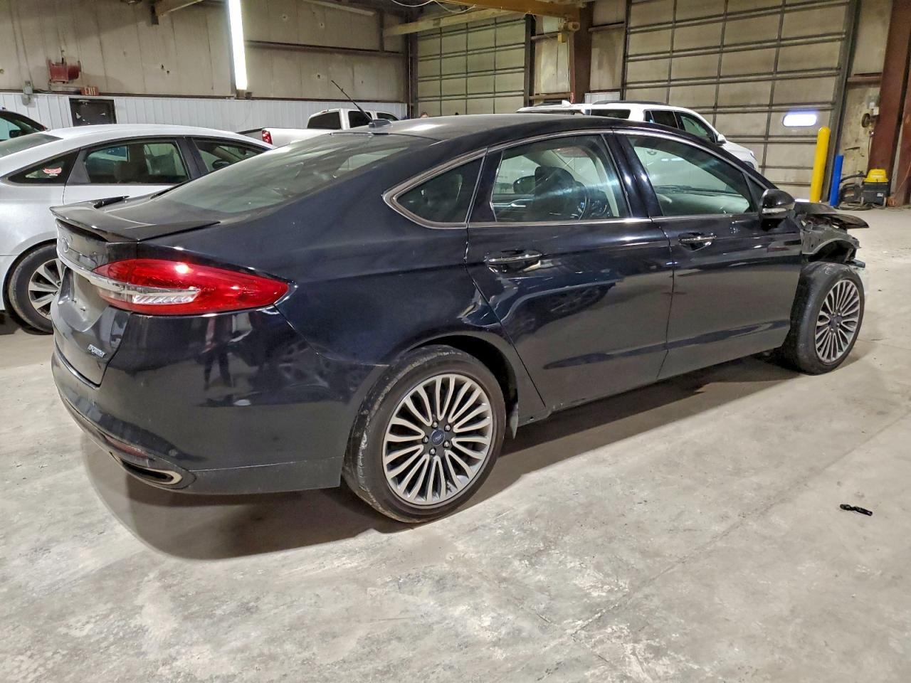 2018 Ford Fusion Titanium/Platinum - Фото 3