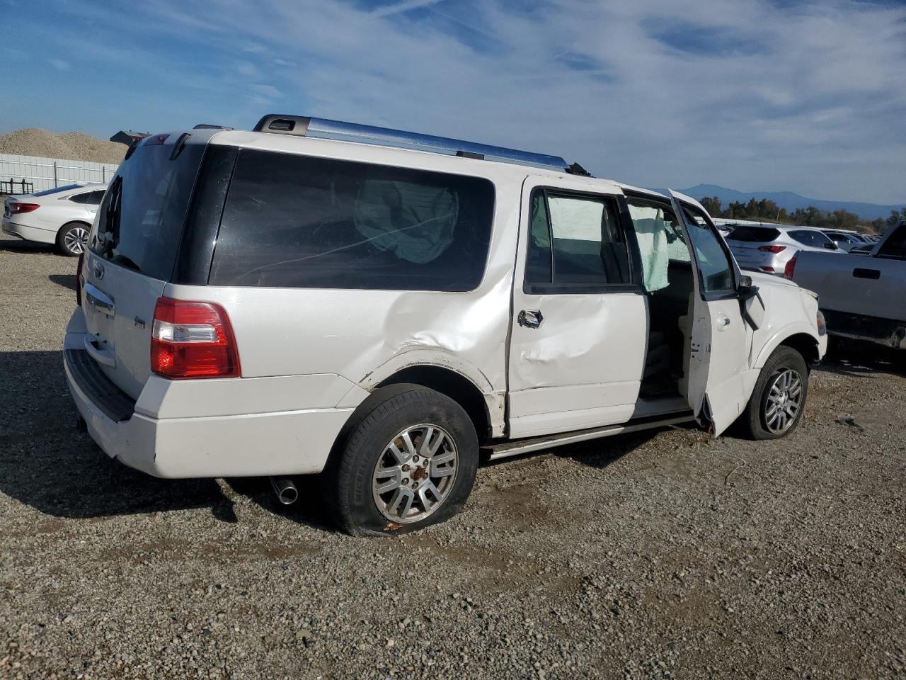 2014 Ford Expedition El Limited - Image 3