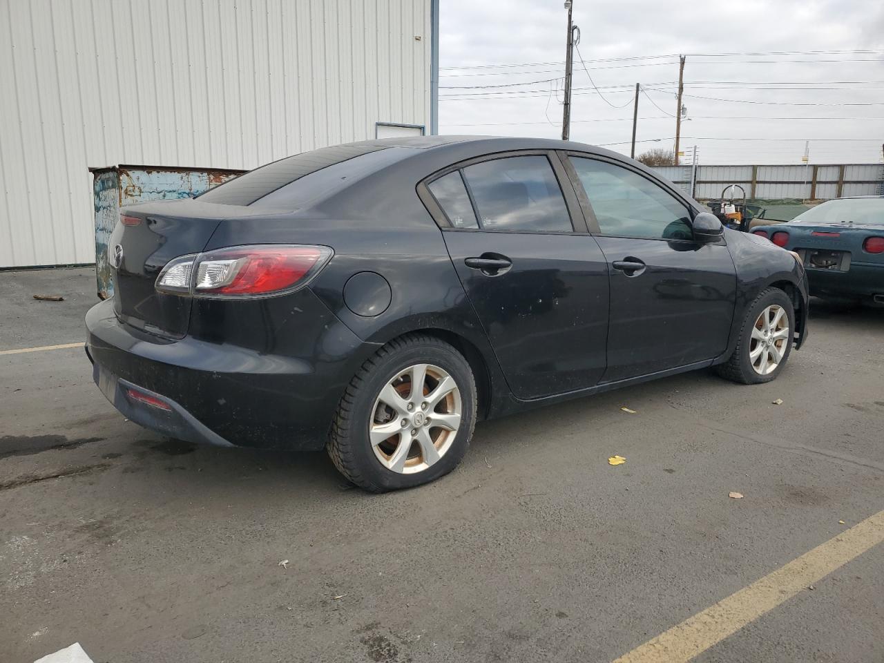 2010 Mazda 3 I - Image 3