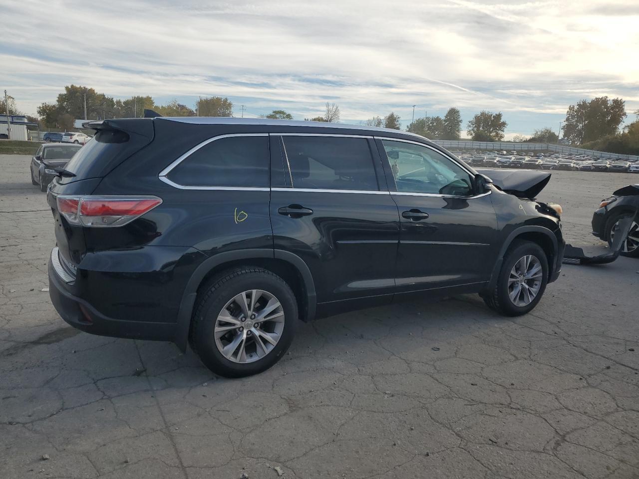 2014 Toyota Highlander Xle - Фото 3