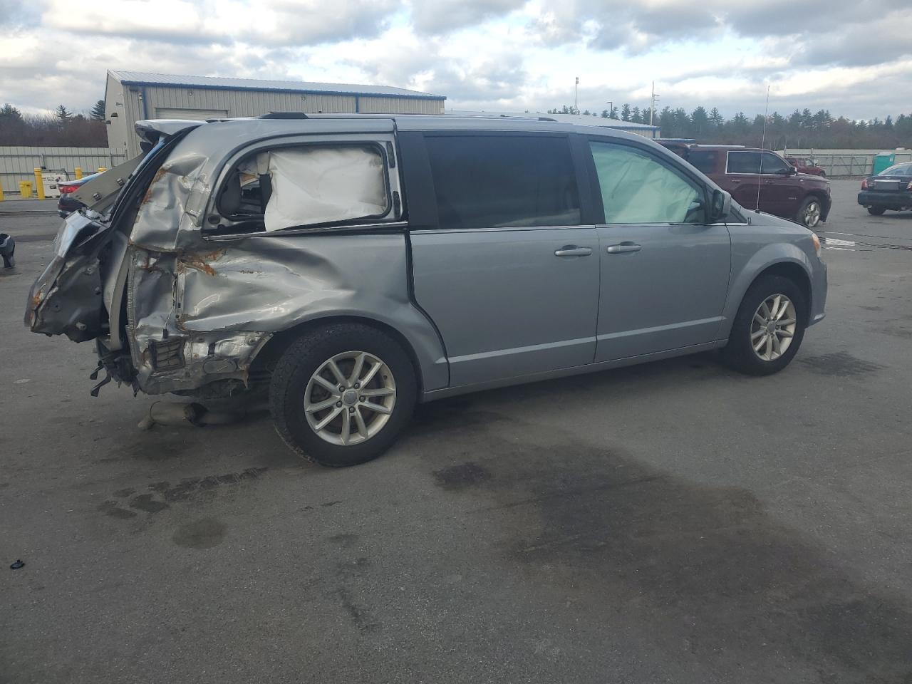 2019 Dodge Grand Caravan Sxt - Фото 3