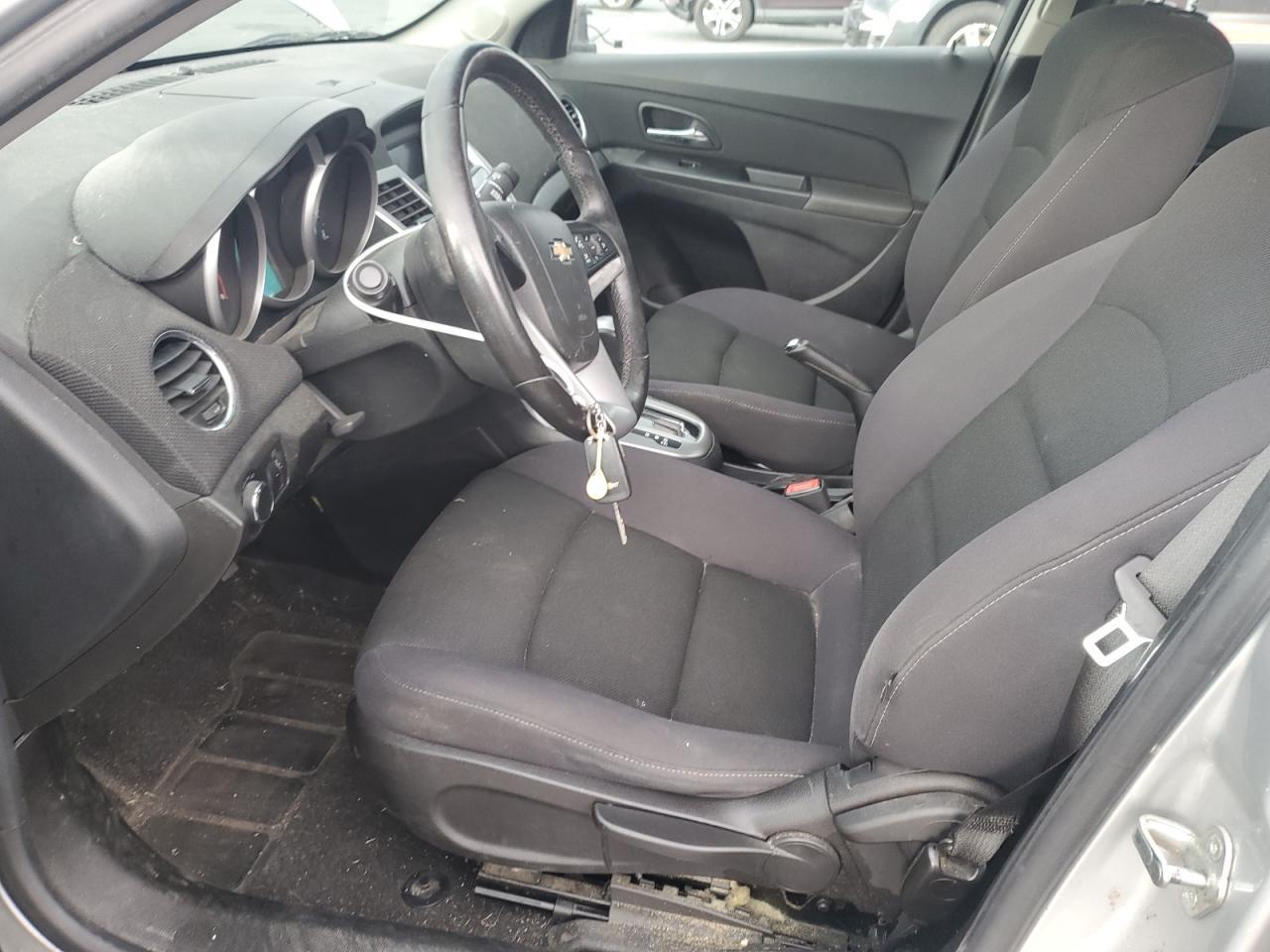 2013 Chevrolet Cruze Lt - Image 7