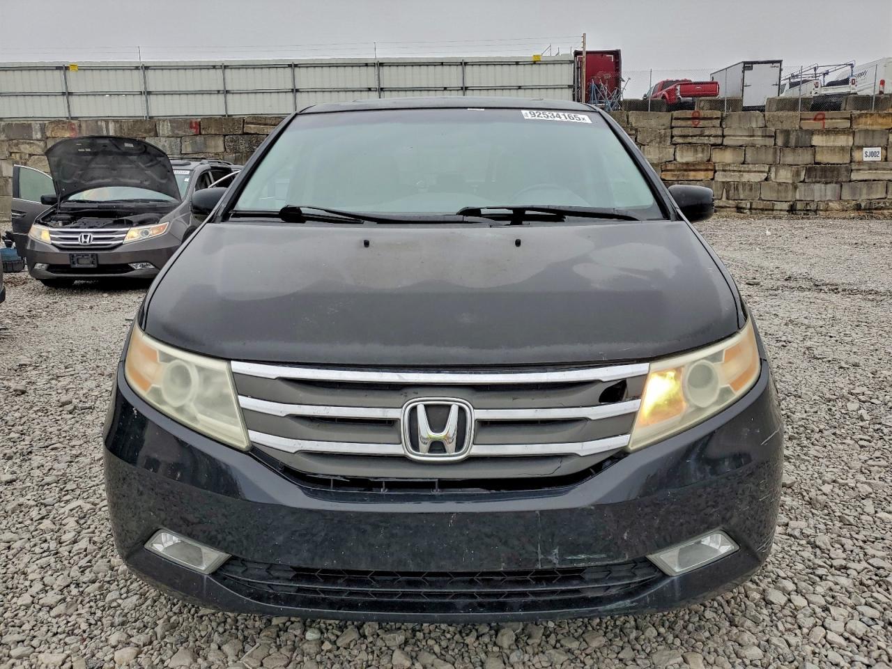 2011 Honda Odyssey Touring - Image 5