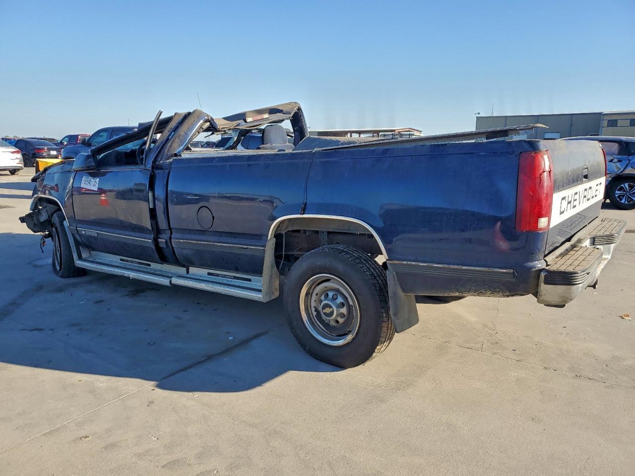 1995 Chevrolet Gmt-400 C2500 - Фото 2