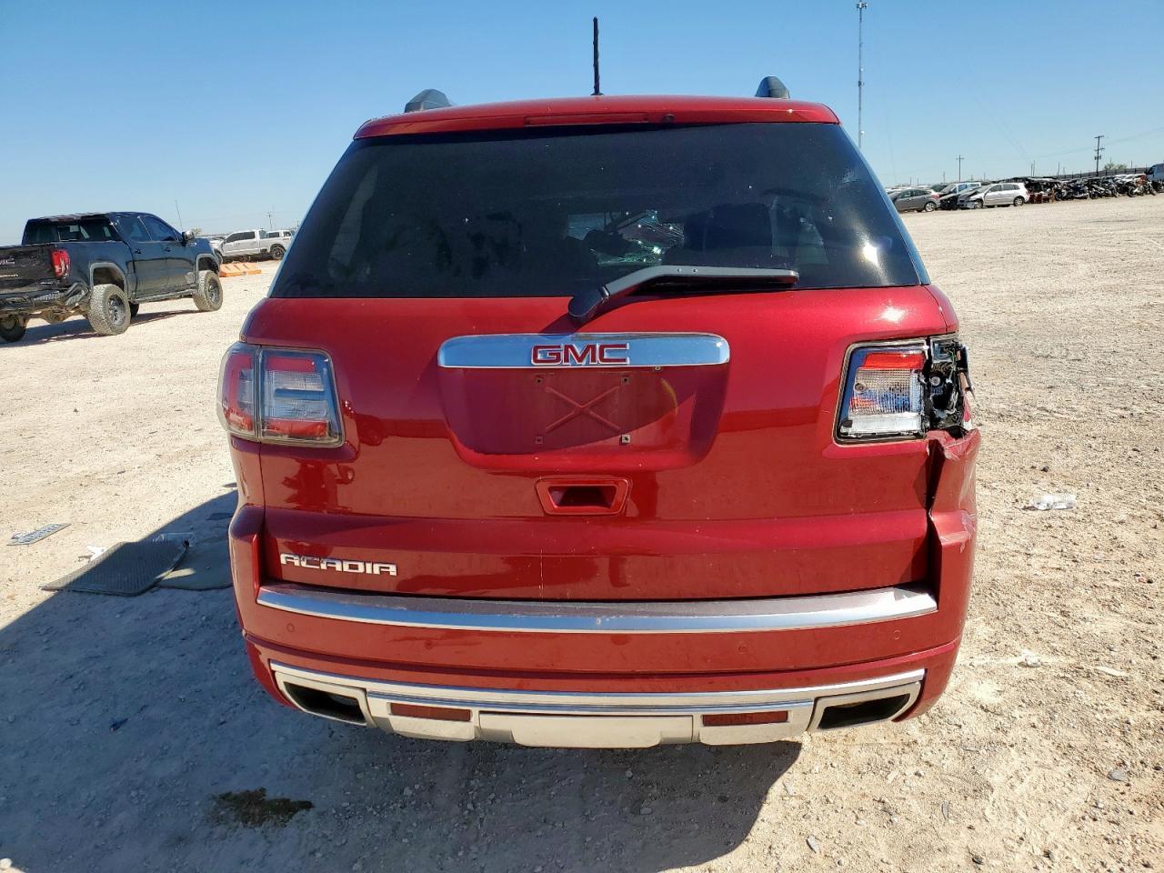 2013 GMC Acadia Denali - Фото 6