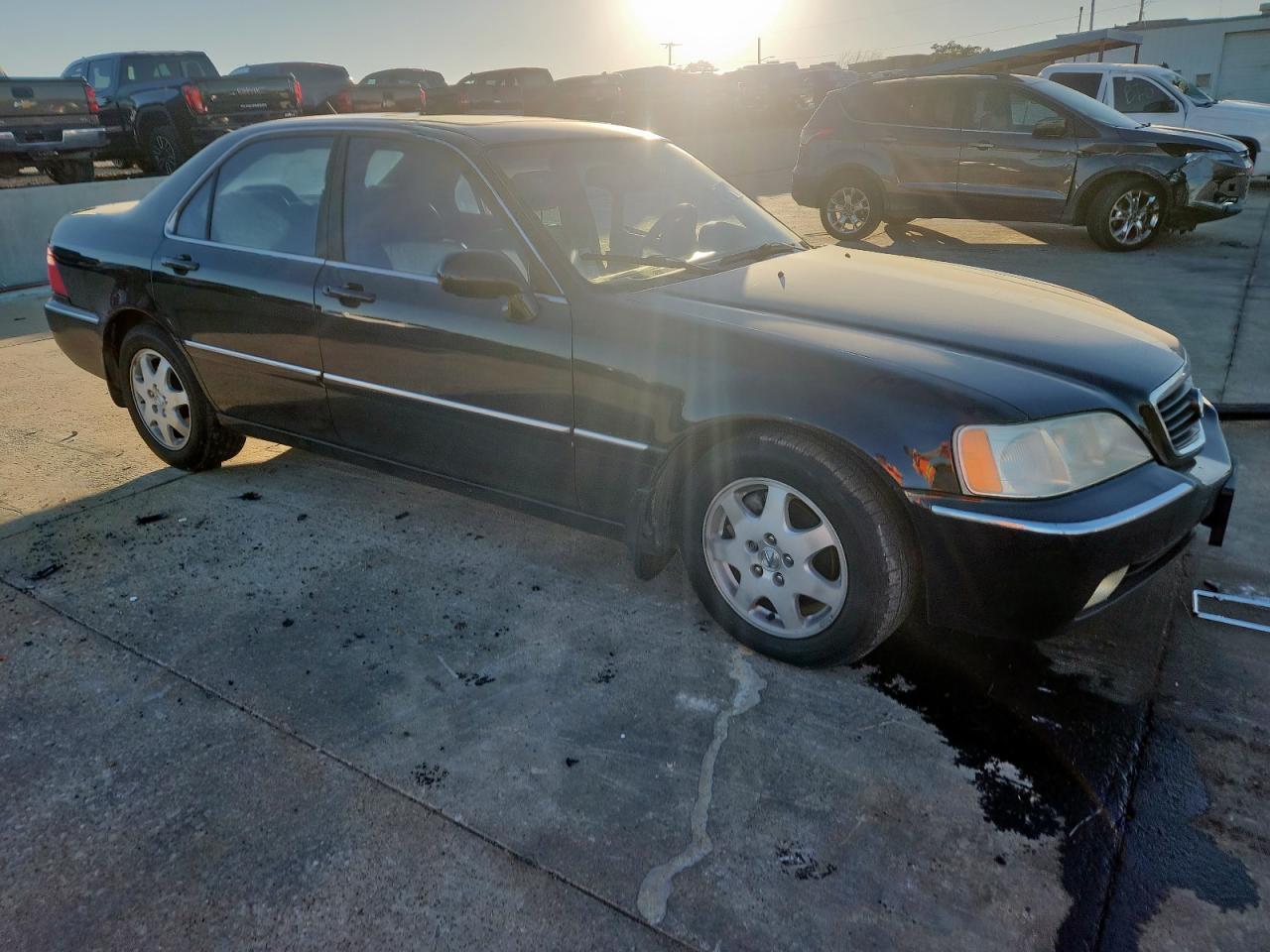 2002 Acura 3.5Rl - Image 4
