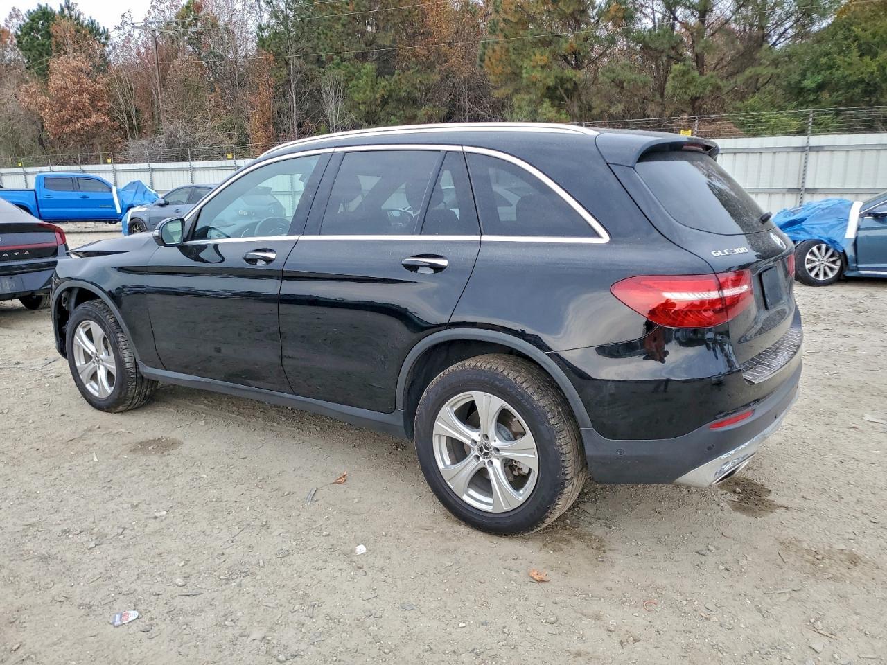 2018 Mercedes-Benz Glc 300 4Matic - Фото 2