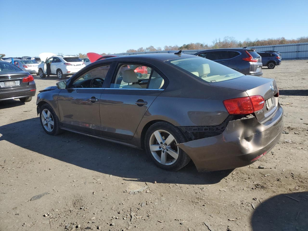 2014 Volkswagen Jetta Tdi - Фото 2