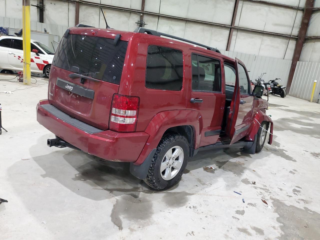 2011 Jeep Liberty Sport - Фото 3