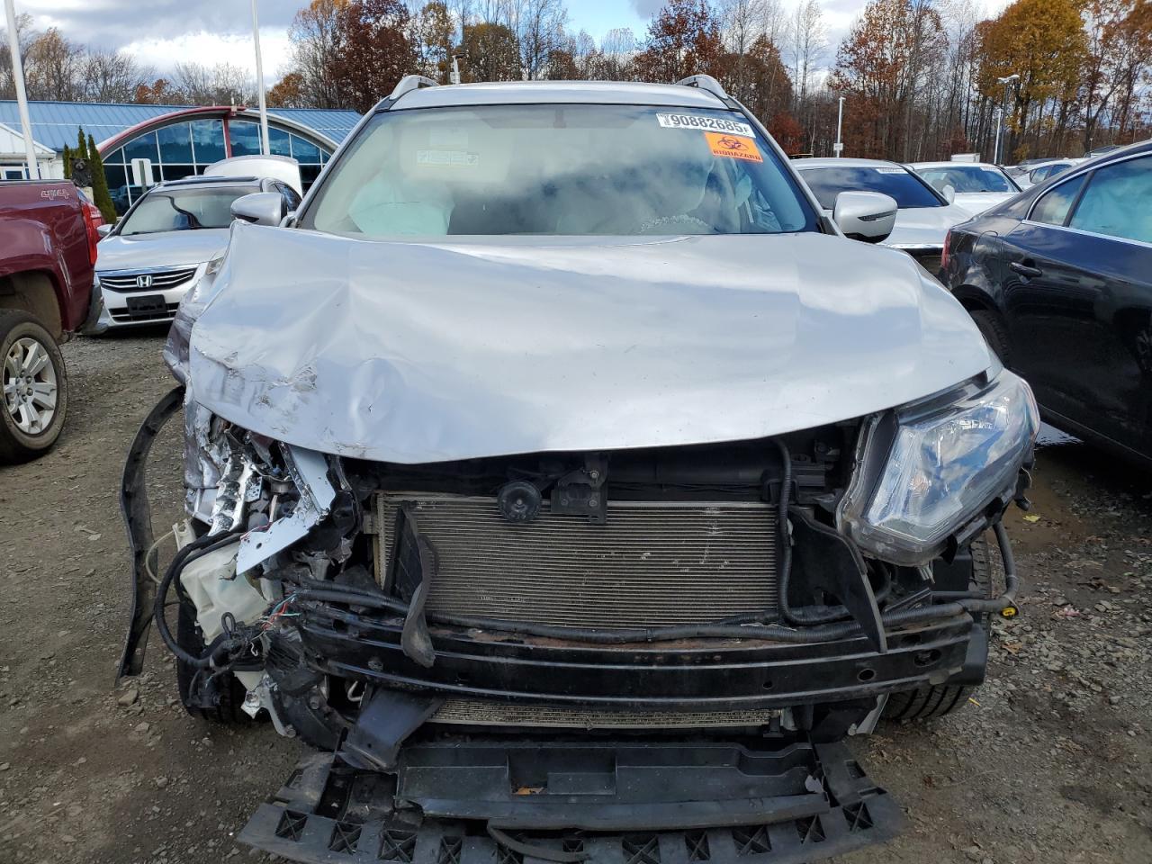 2016 Nissan Rogue S - Фото 5