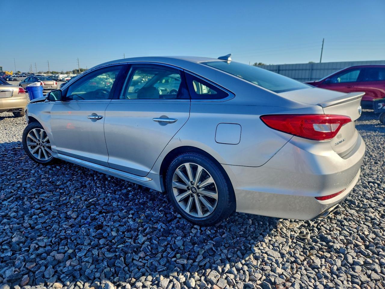 2016 Hyundai Sonata Sport - Фото 2