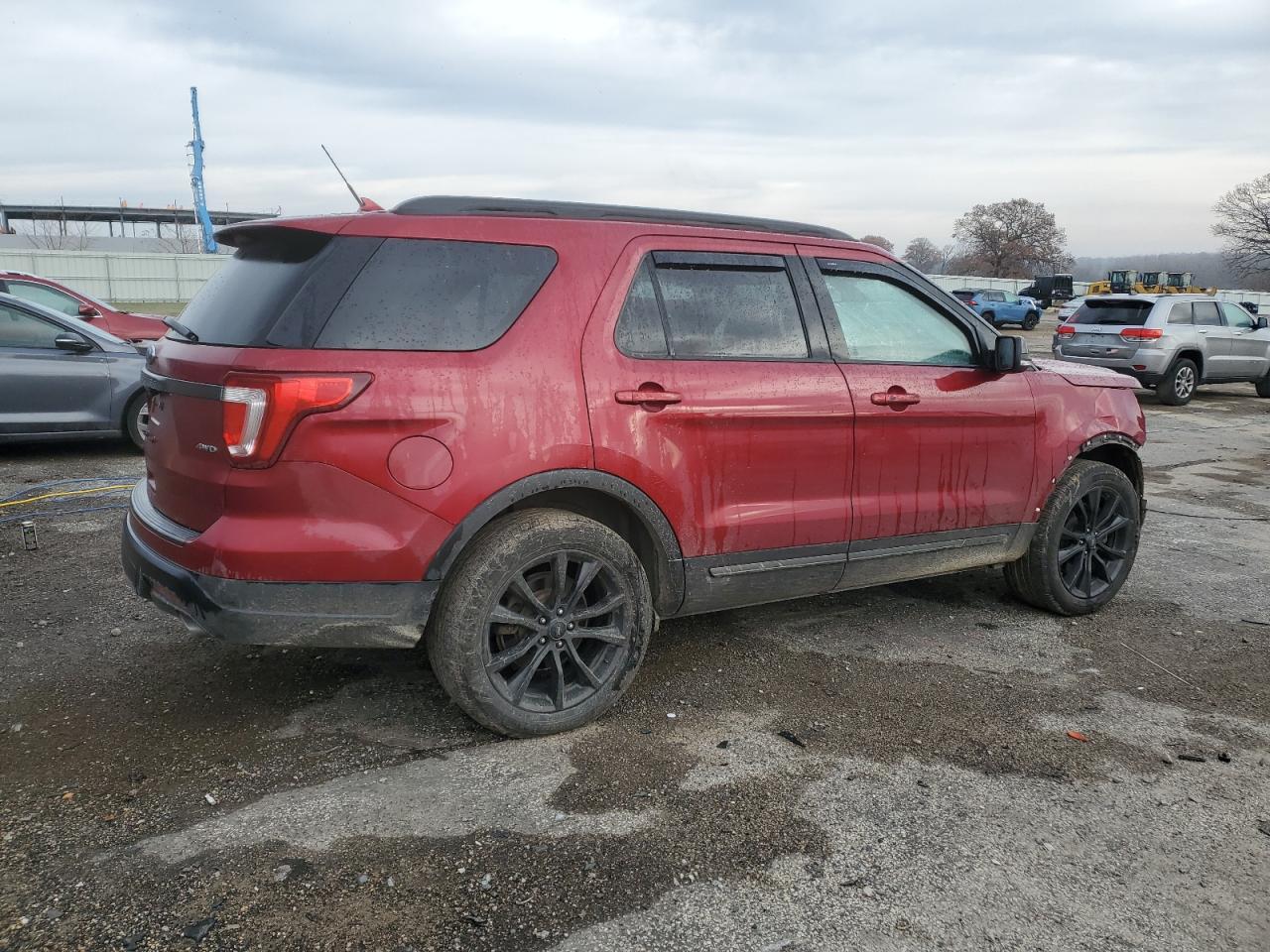 2018 Ford Explorer Xlt - Фото 3