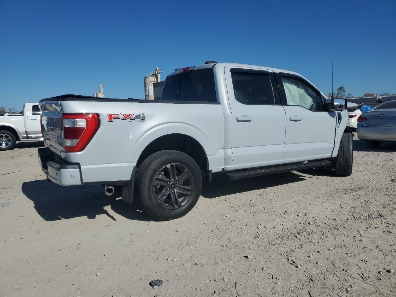2022 Ford F150 Supercrew - Фото 3