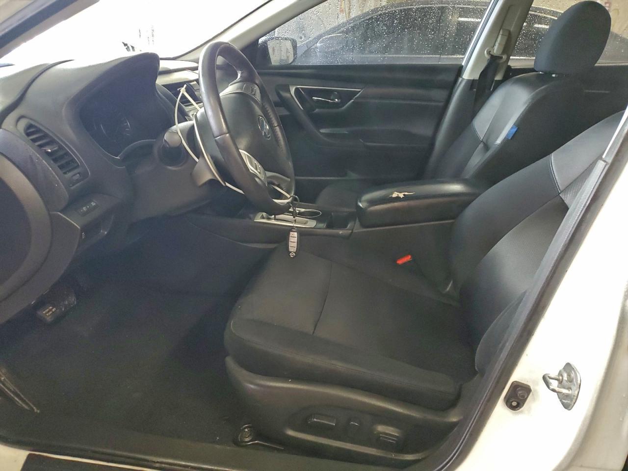 2016 Nissan Altima 2.5 - Фото 7