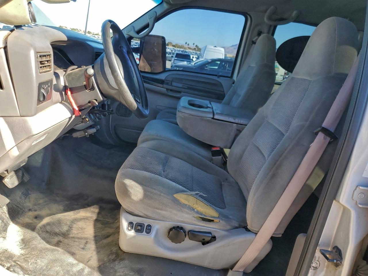 2001 Ford F250 Super Duty - Фото 7