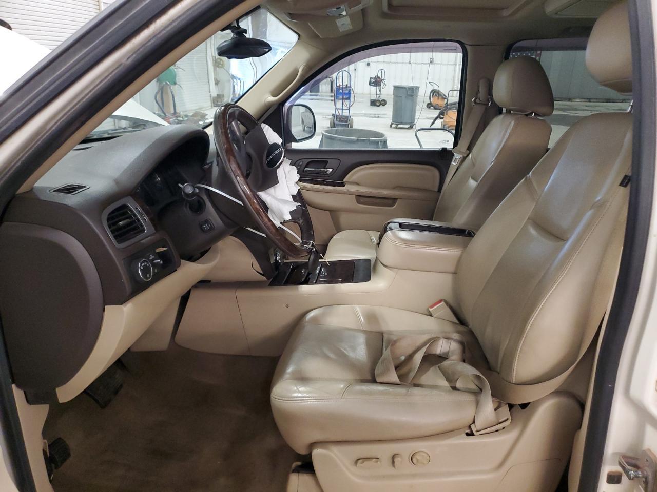 2013 GMC Yukon Xl Denali - Image 7