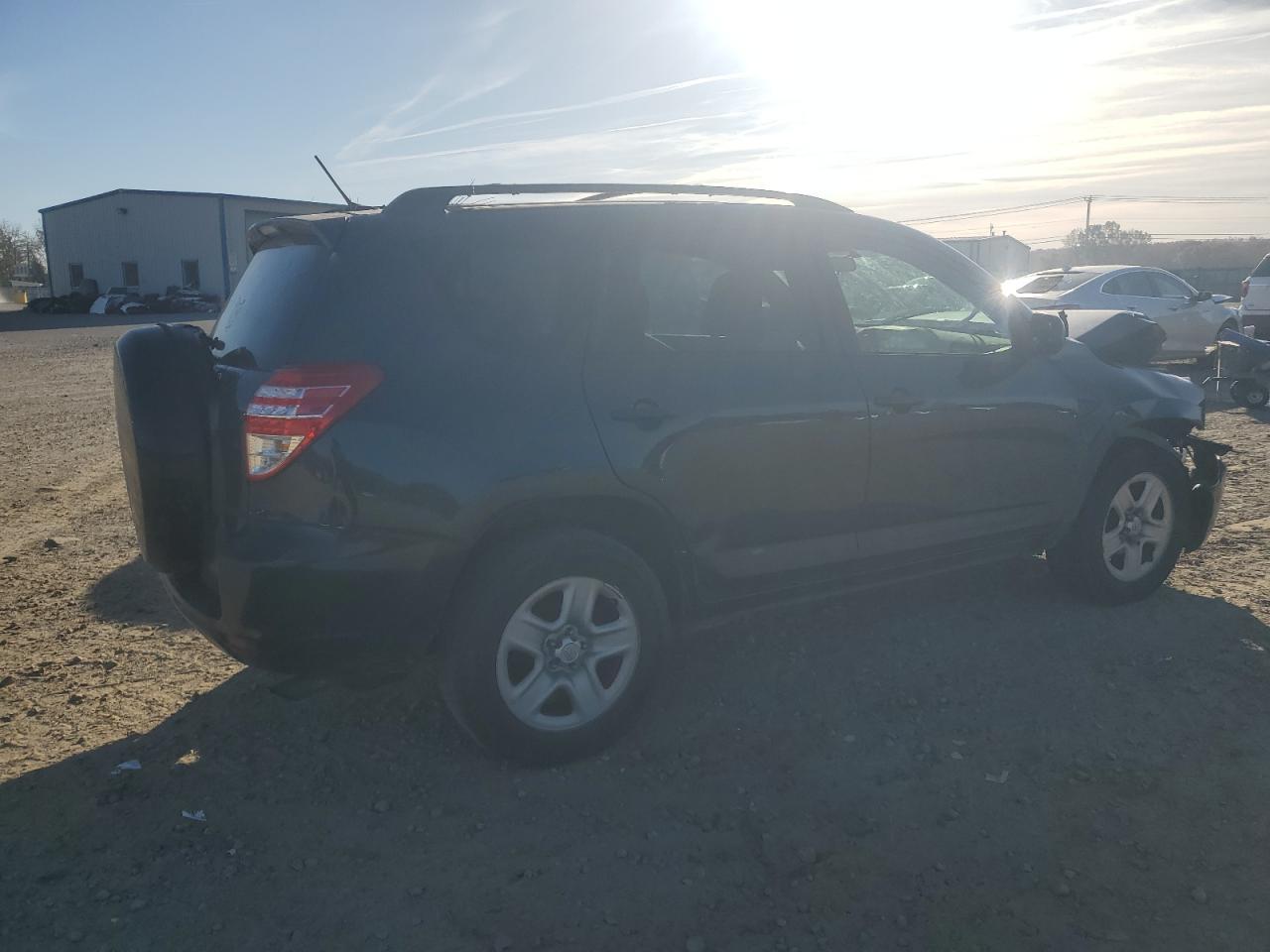 2011 Toyota Rav4 - Фото 3