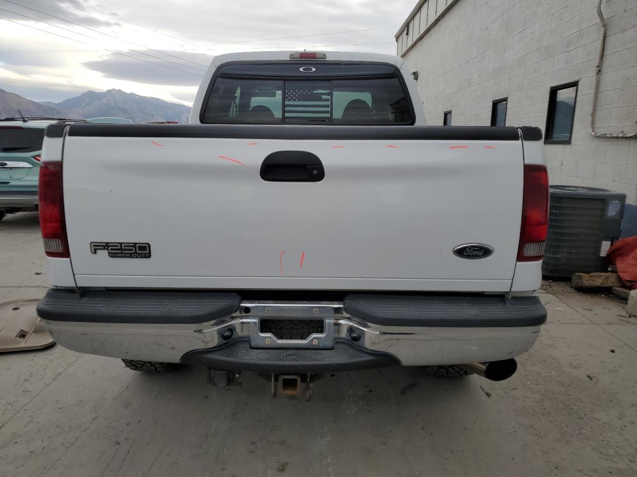 2001 Ford F250 Super Duty - Image 6