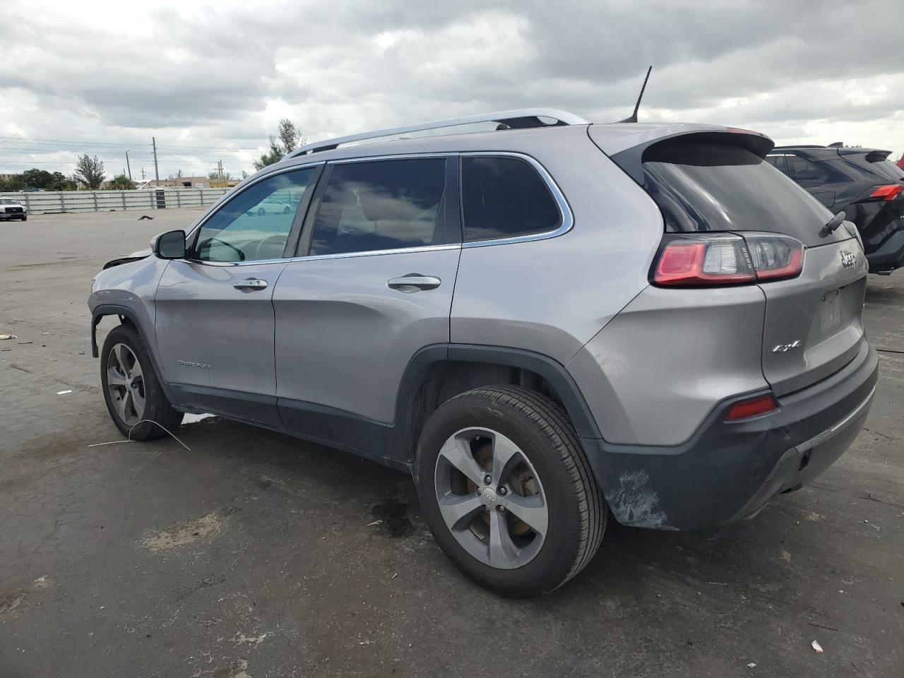 2019 Jeep Cherokee Limited - Фото 2