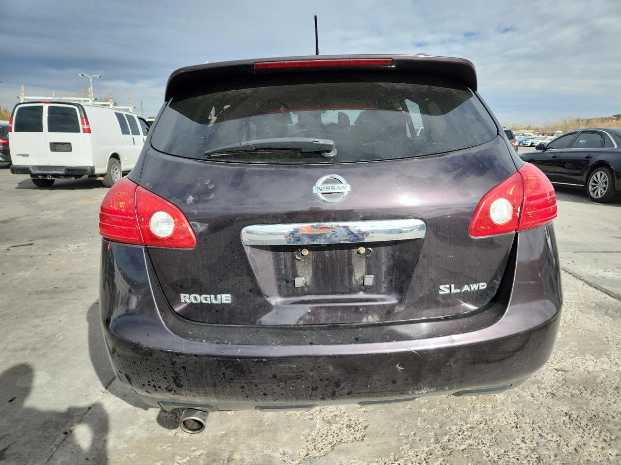 2011 Nissan Rogue S - Фото 6