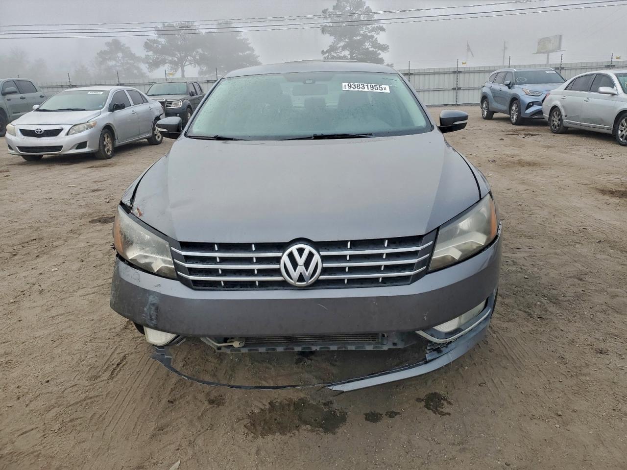 2015 Volkswagen Passat S - Image 5