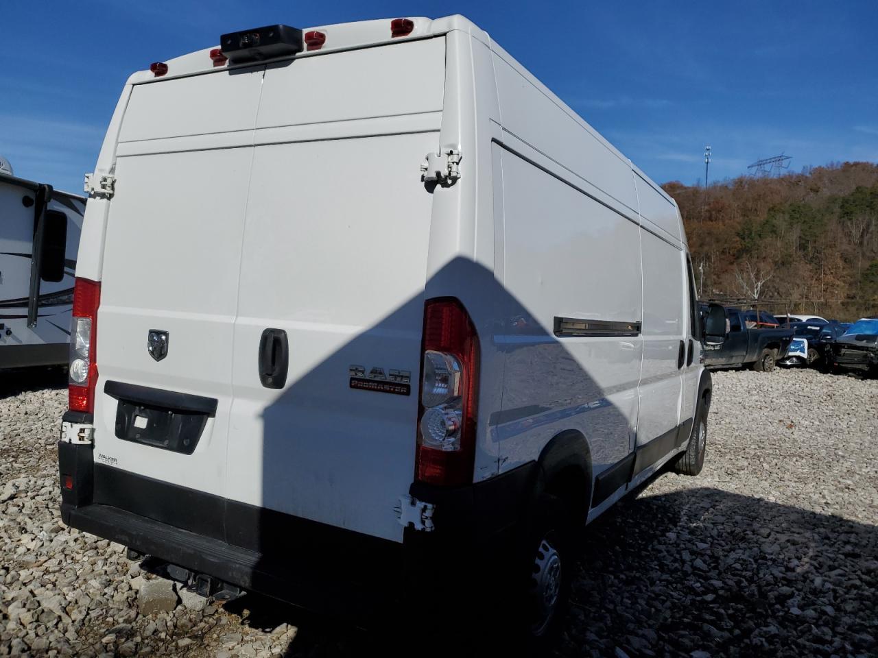 2021 Ram Promaster 2500 Delivery Van - Фото 3