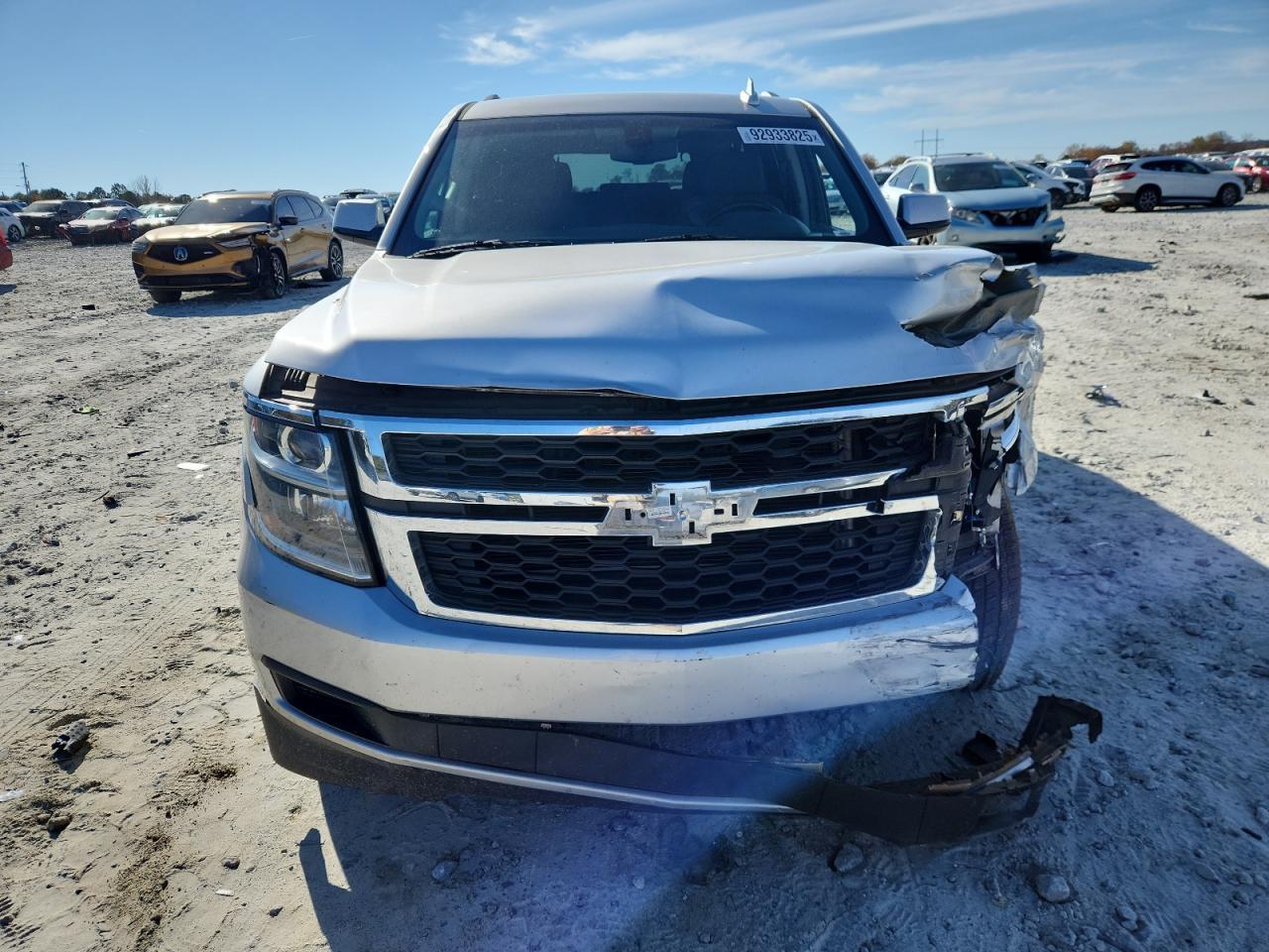 2015 Chevrolet Suburban C1500 Ls - Image 5