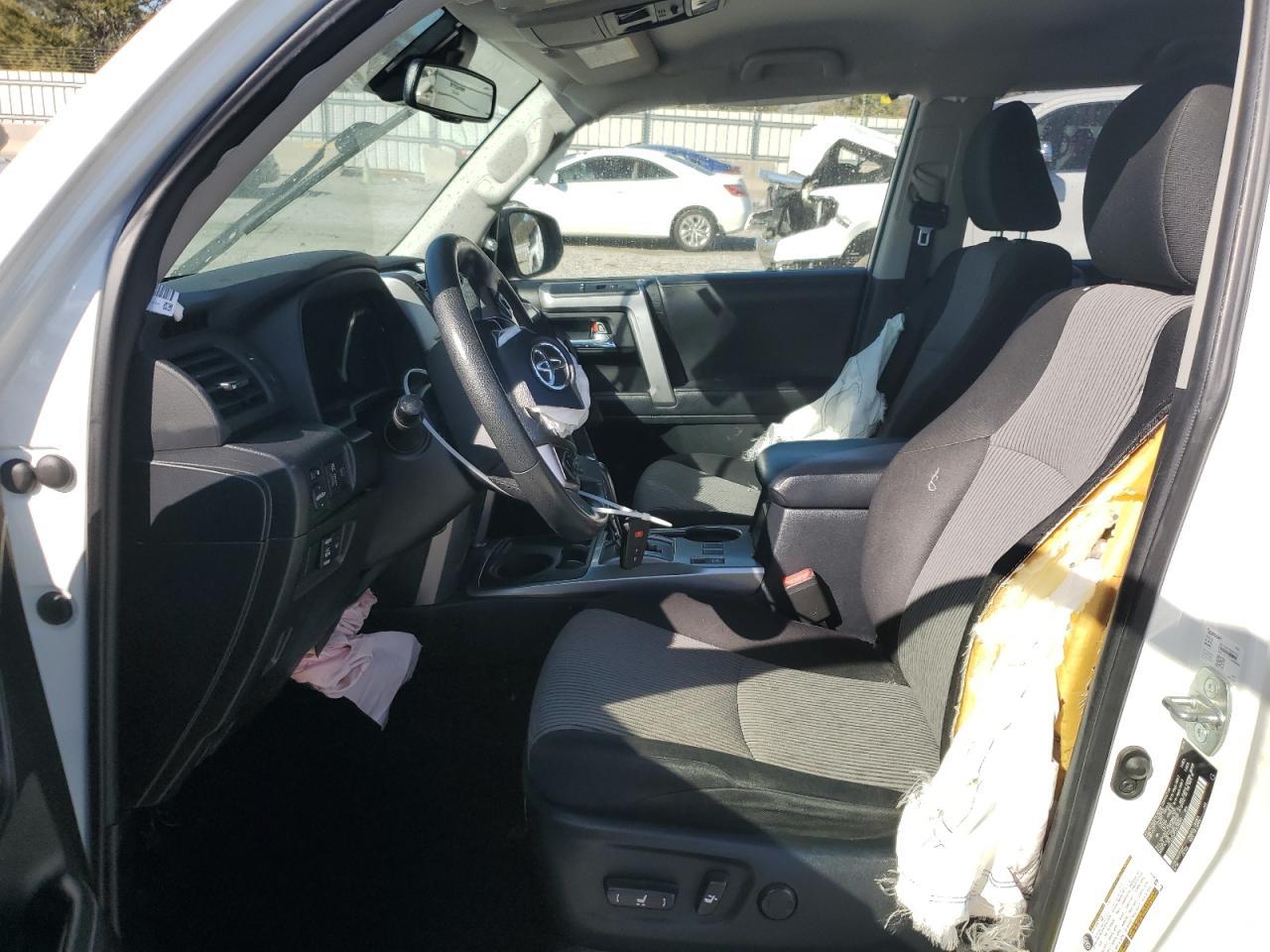 2022 Toyota 4Runner Sr5 - Фото 7