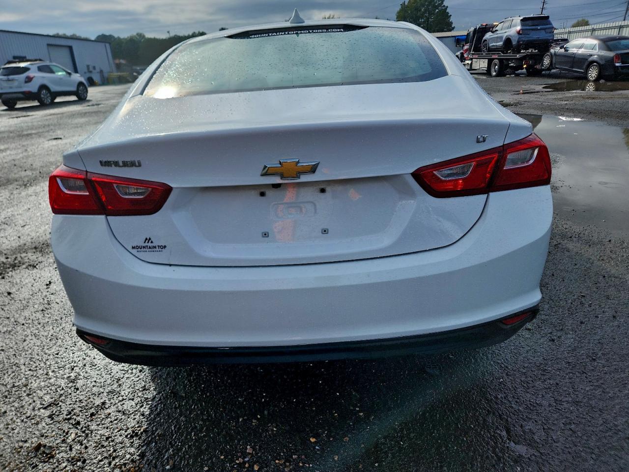 2018 Chevrolet Malibu Lt - Image 6