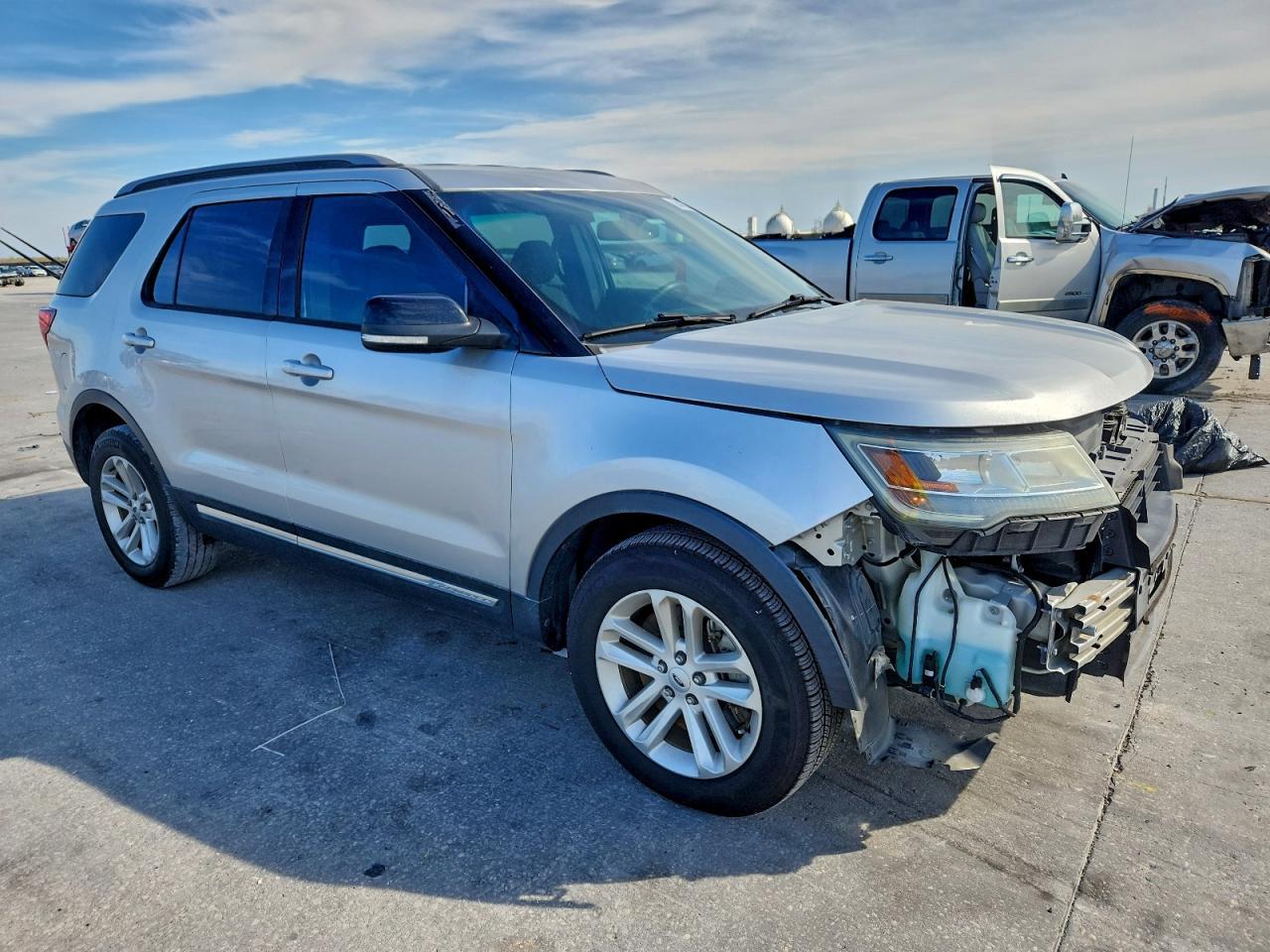 2017 Ford Explorer Xlt - Фото 4