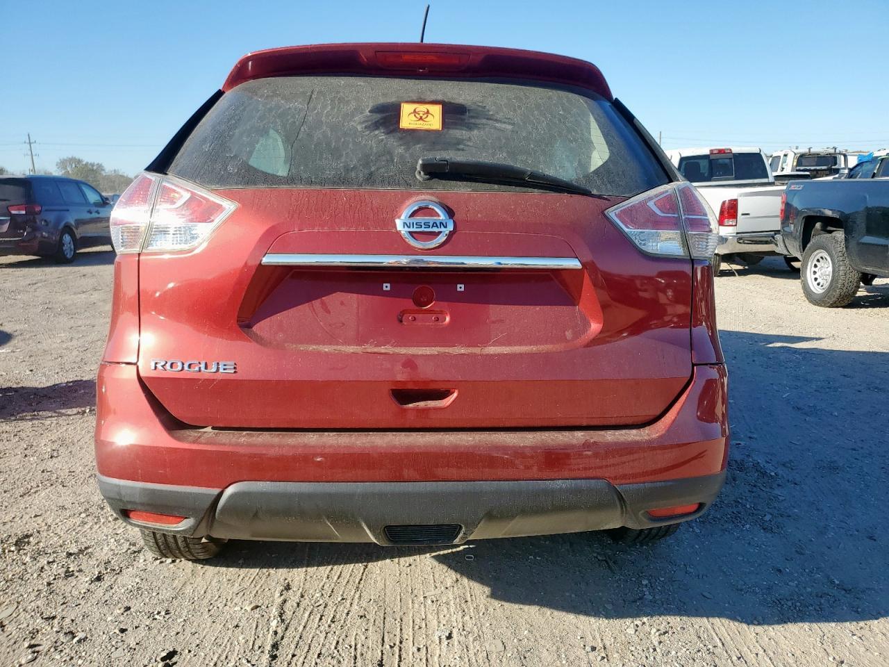 2016 Nissan Rogue S - Image 6