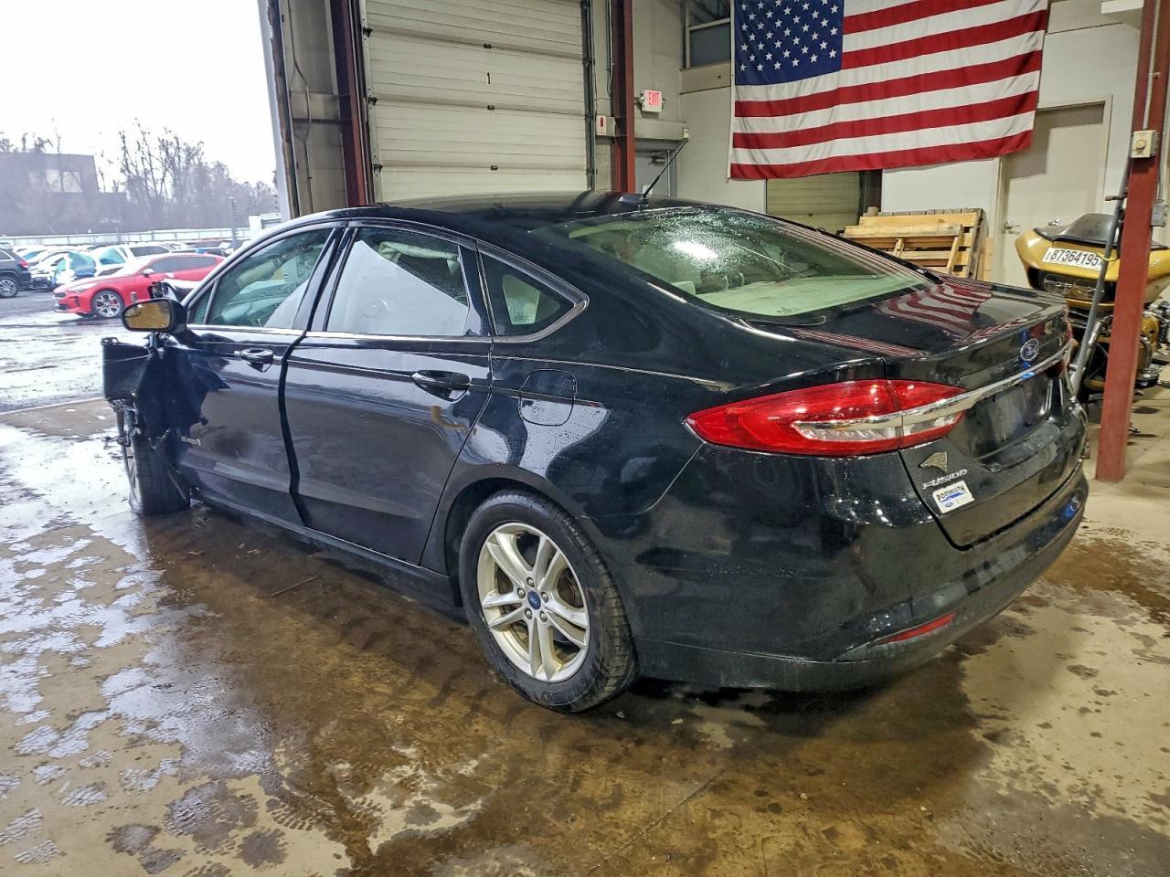 2018 Ford Fusion Se Hybrid - Фото 2