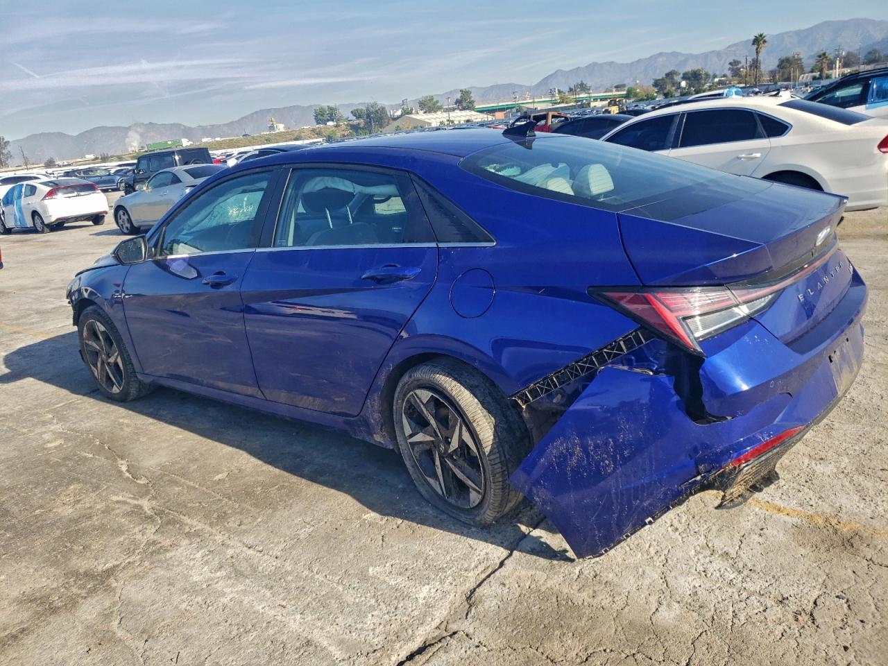 2021 Hyundai Elantra Limited - Image 2