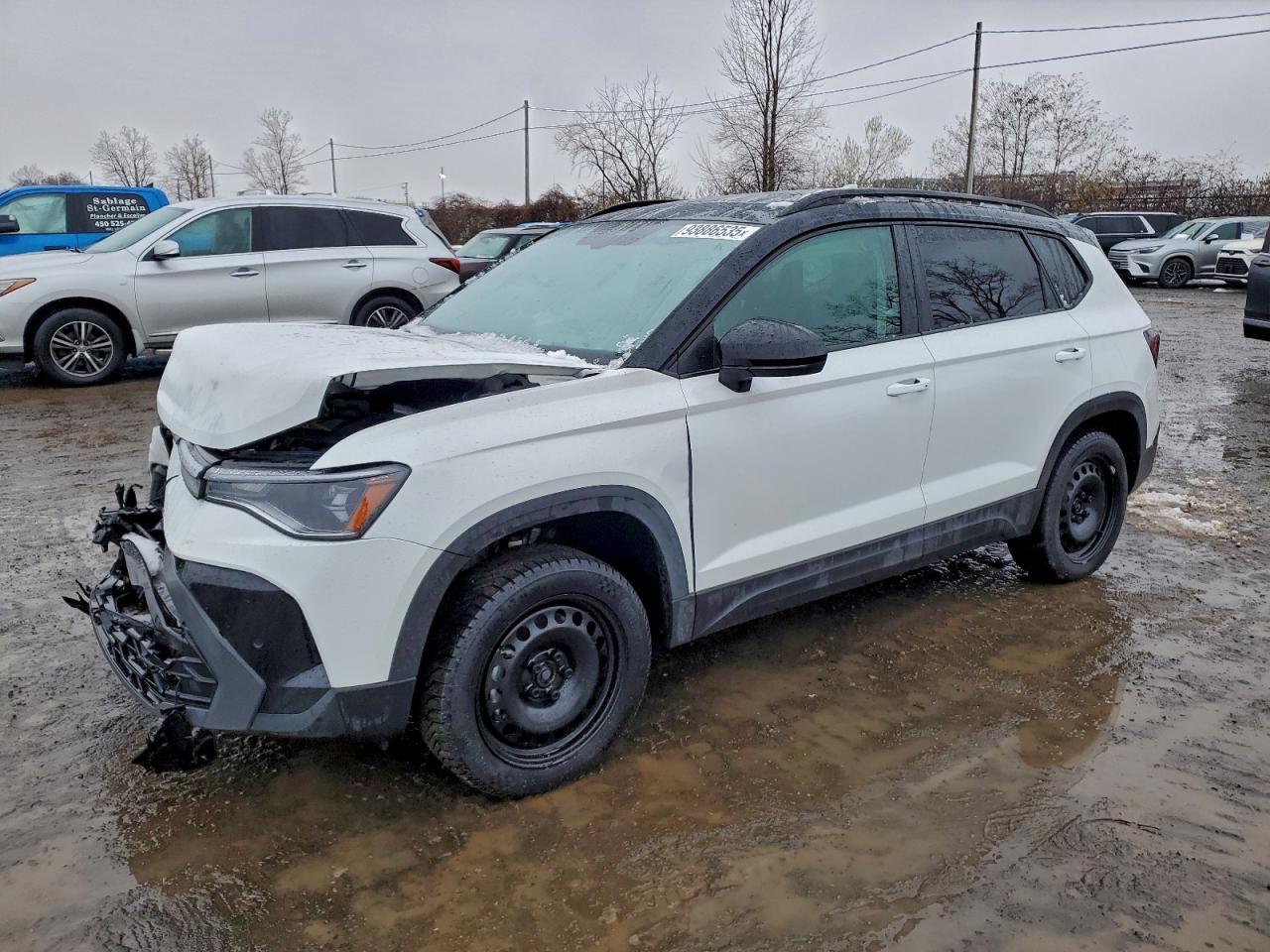 2025 Volkswagen Taos Se Black