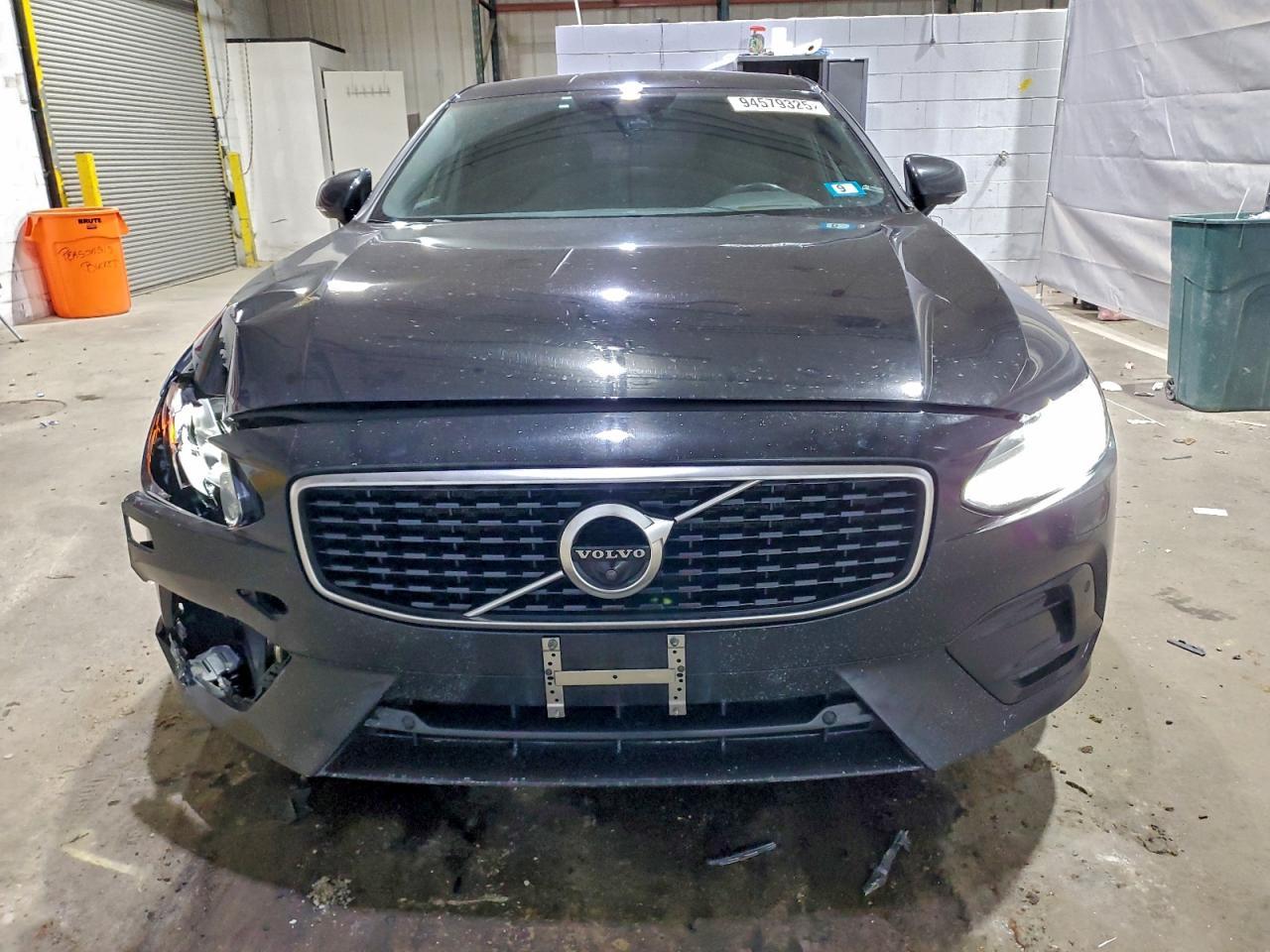 2020 Volvo S90 T6 Ocean Race - Image 5