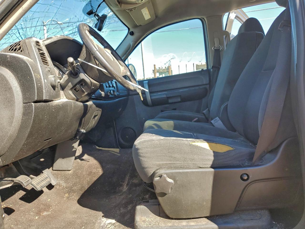 2009 Chevrolet Silverado C1500 Lt - Image 7