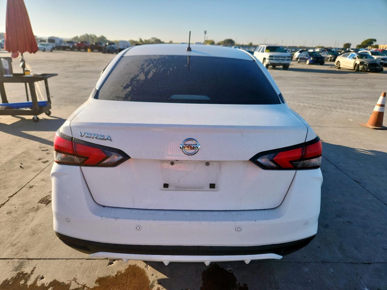 2022 Nissan Versa S - Фото 6