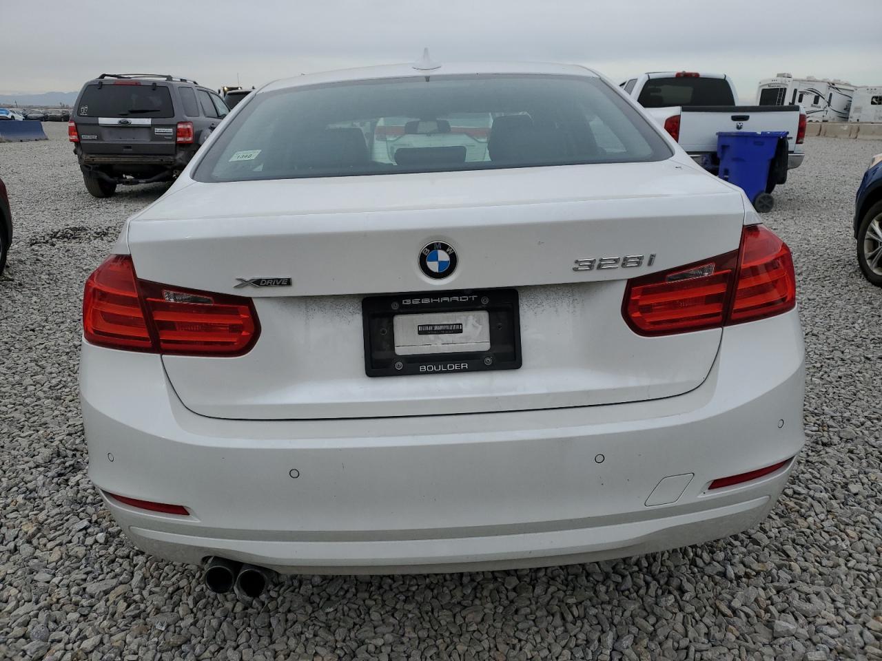2015 BMW 328 Xi - Фото 6