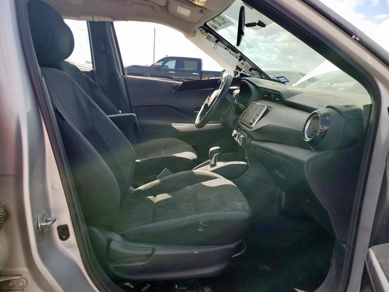 2019 Nissan Kicks S - Фото 7