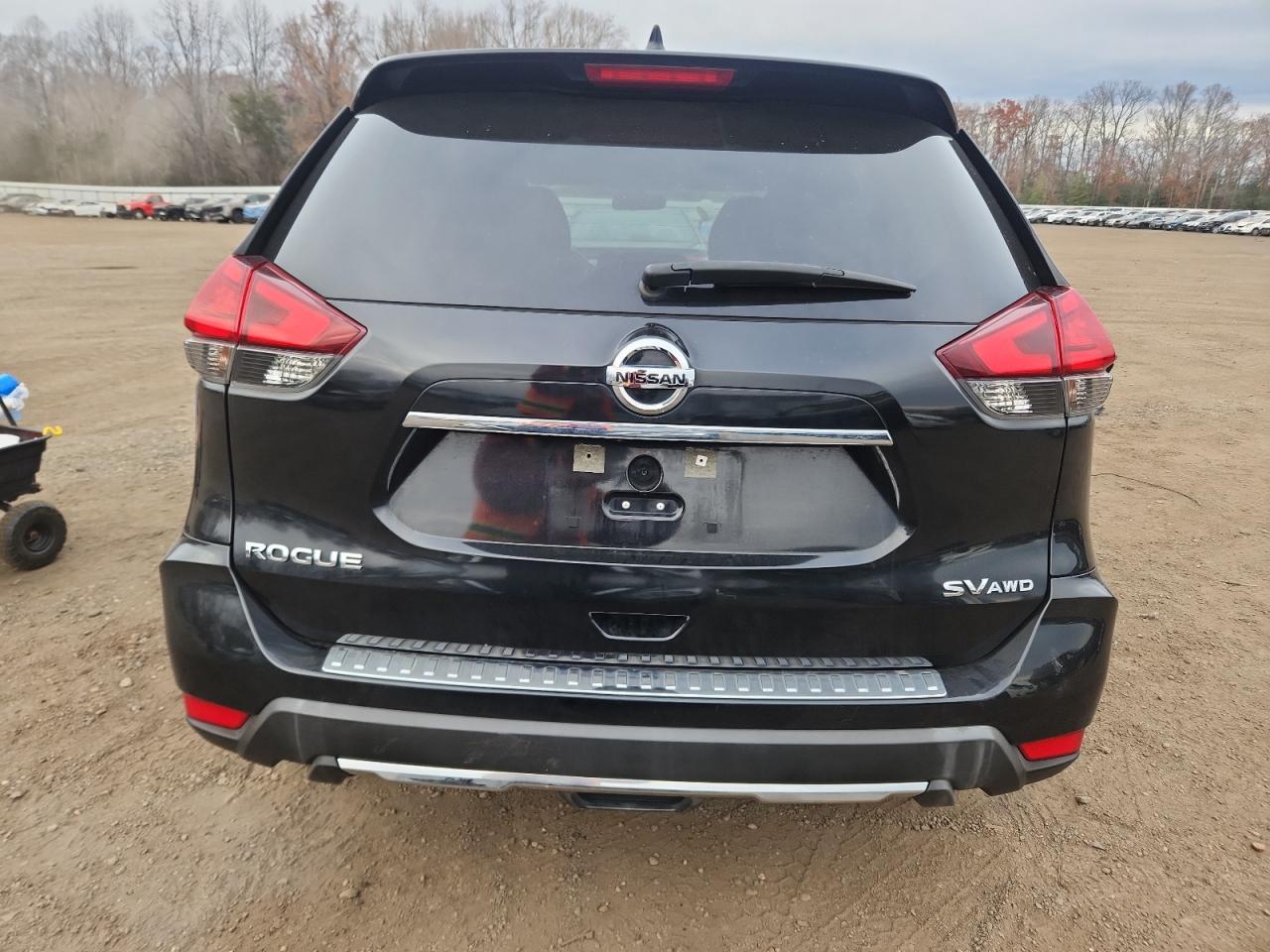 2017 Nissan Rogue S - Image 6