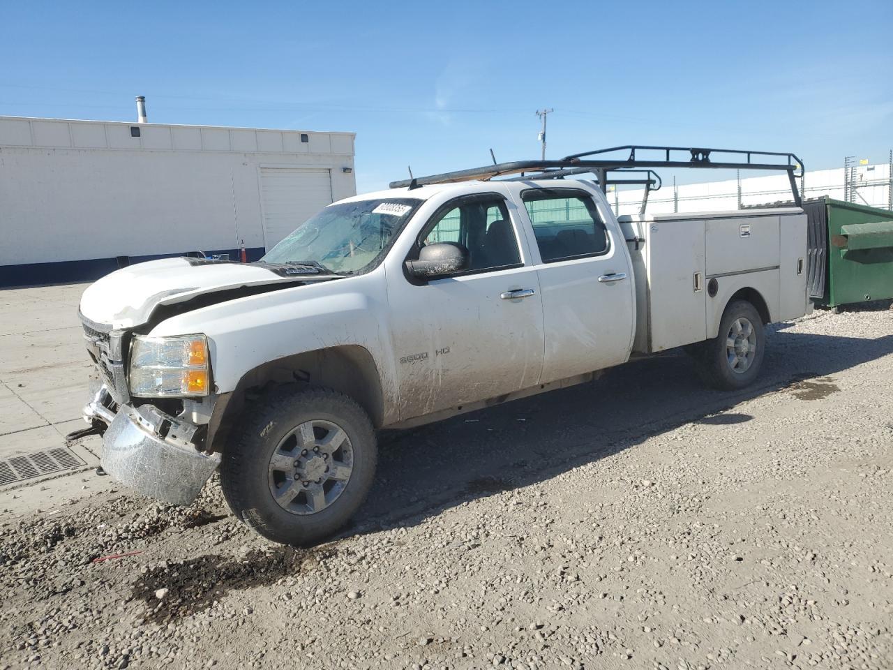 2013 Chevrolet Silverado Utility / Service Truck