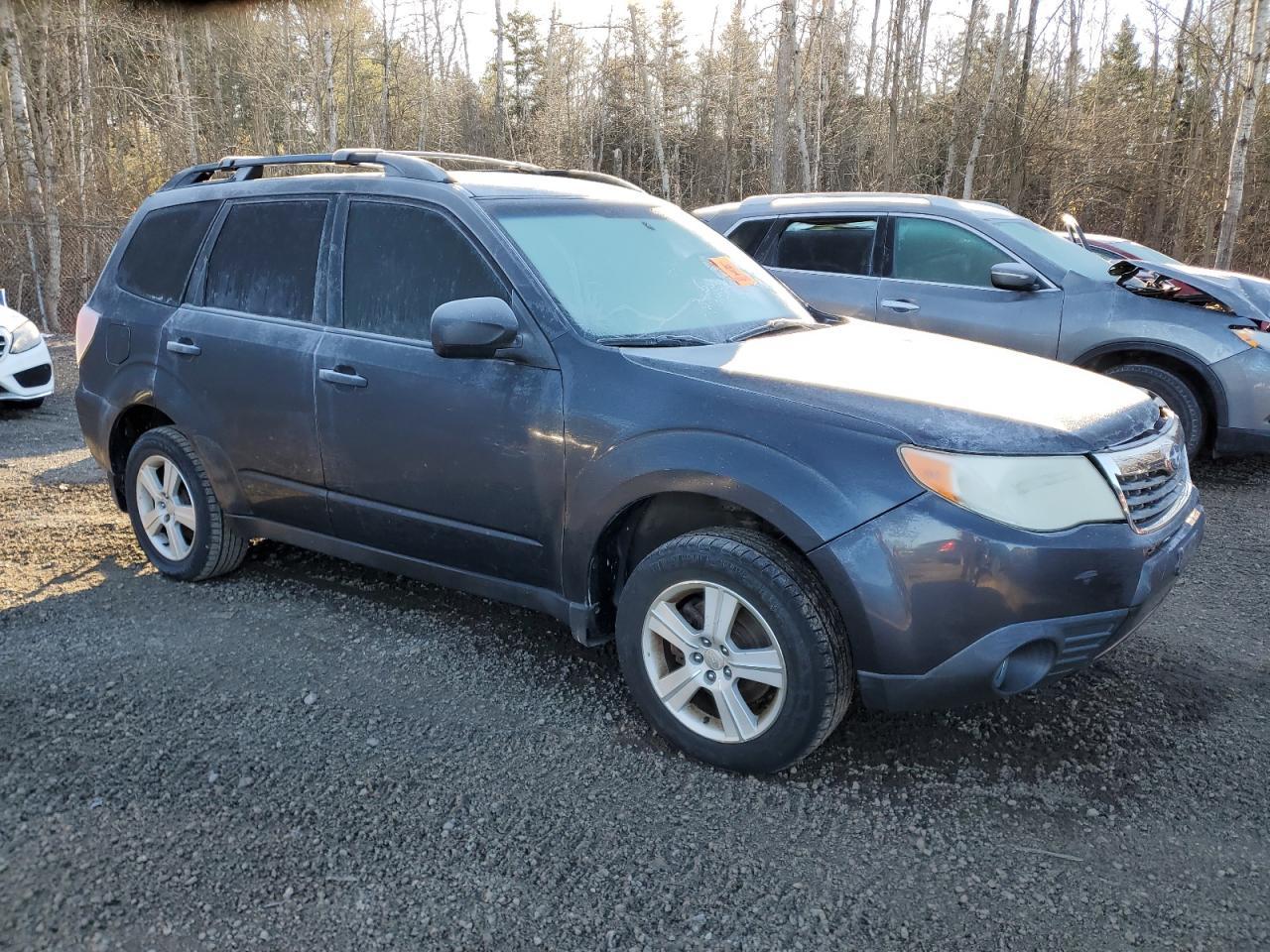 2010 Subaru Forester Xs - Image 4
