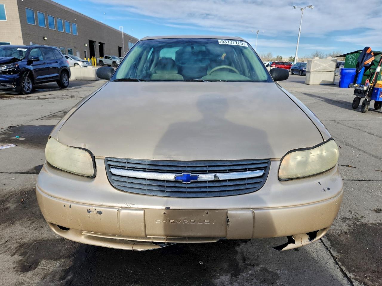 2004 Chevrolet Classic - Image 5