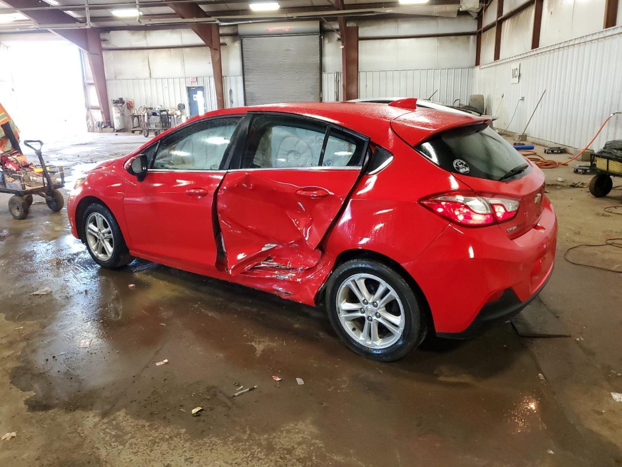 2018 Chevrolet Cruze Lt - Фото 2